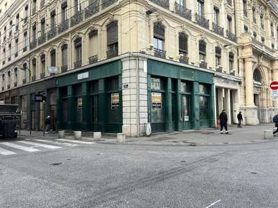 Location Locaux commerciaux - Boutiques à Lyon 1er
