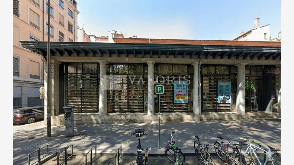 A louer local 220m² à Lyon 1er la Martinière