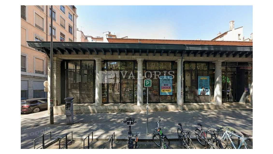 LYON 1er - LOCAL COMMERCIAL à louer