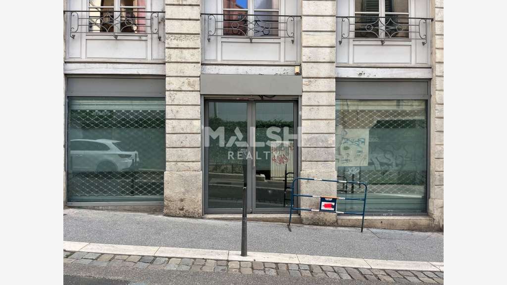 Local commercial de 97m² à louer à Lyon 69001