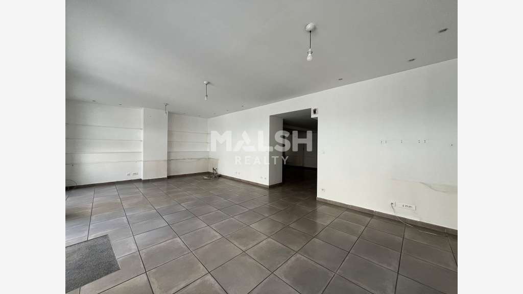 Local commercial de 97m² à louer à Lyon 69001