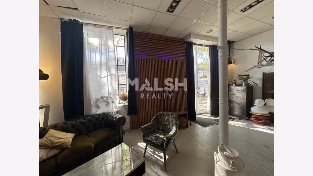 Locaux commerciaux à louer de 268m² à Lyon 69001