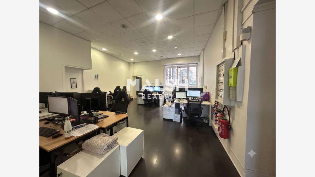 Local à louer de 141m² à Lyon 1er quai Jean Moulin