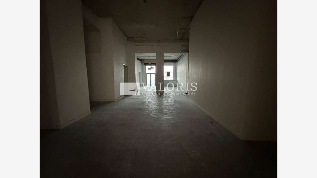 Local commercial de 240m² à louer à Lyon 69001