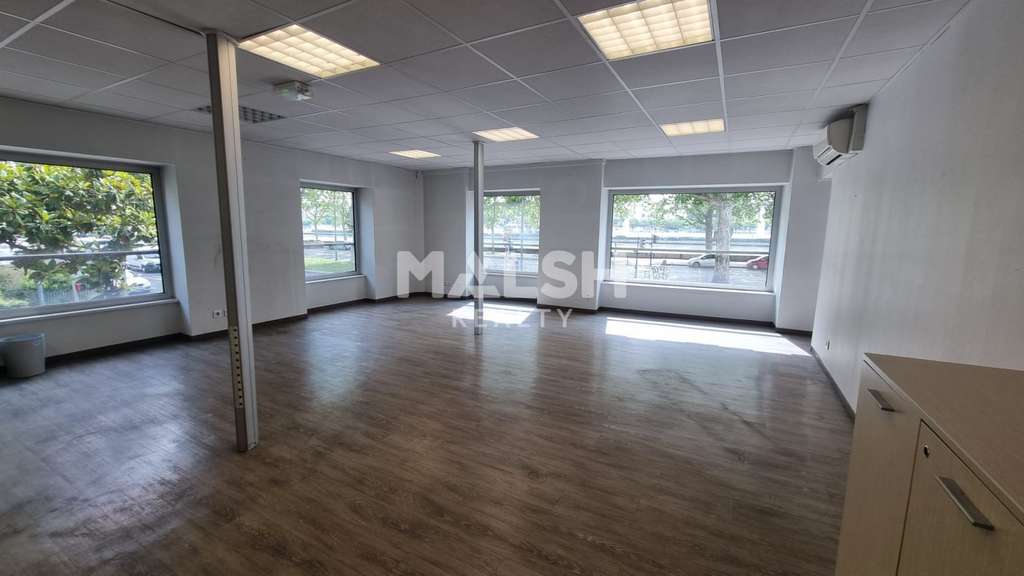 A louer local 314m² à Lyon 2e Quai Gailleton