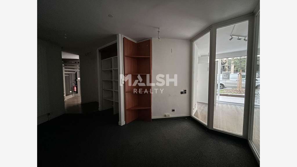 A louer local 142m² à Lyon 2e Charité / Ainay