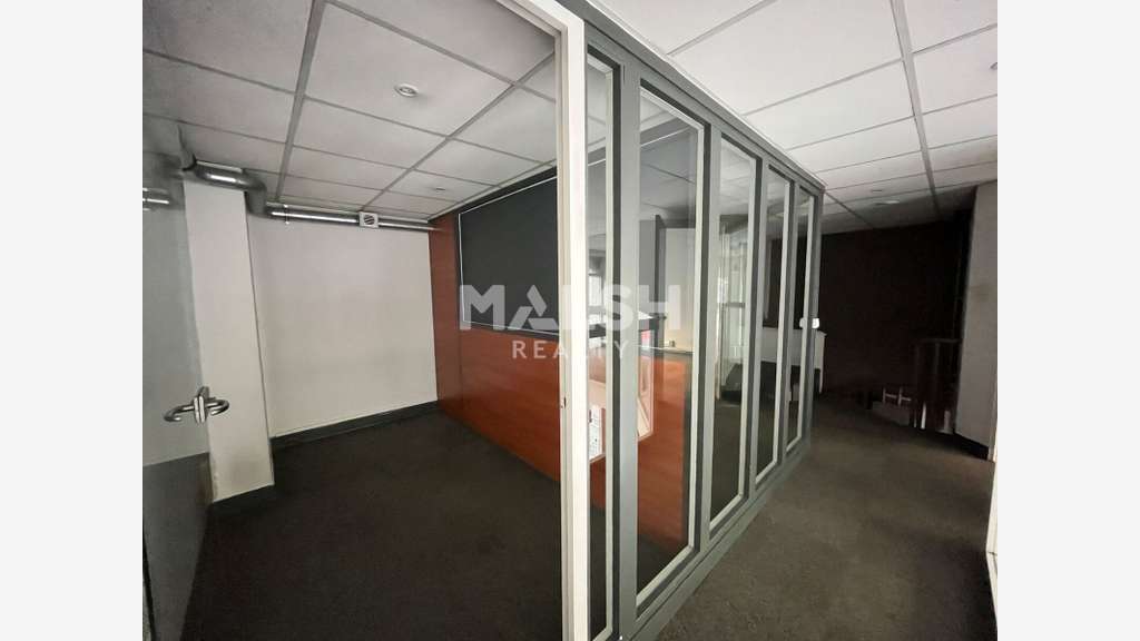 A louer local 142m² à Lyon 2e Charité / Ainay