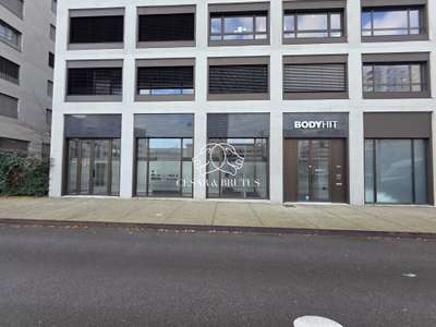 A louer local commercial 115m² à Lyon 2 Confluence