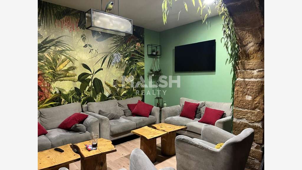 Local à louer 106m² Lyon 2e rue Port du Temple