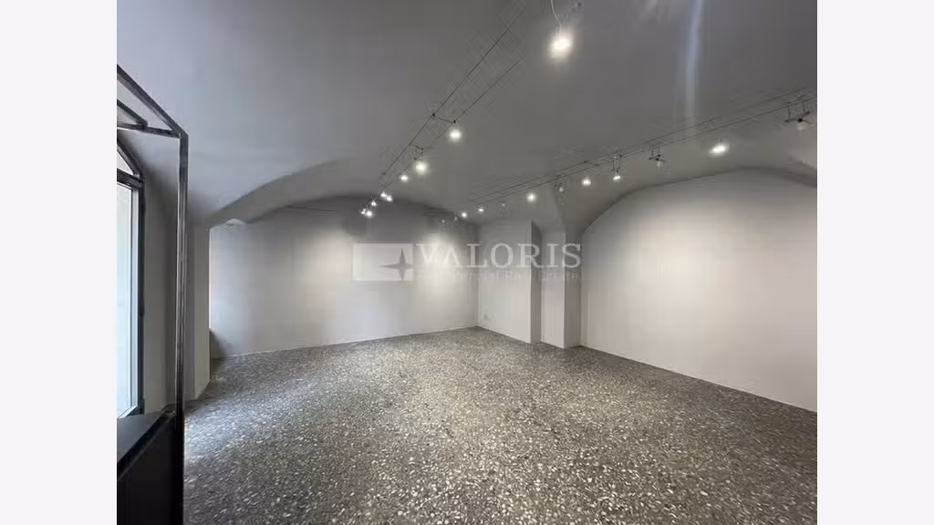 Location local 86m² à Lyon 2e Place Bellecour