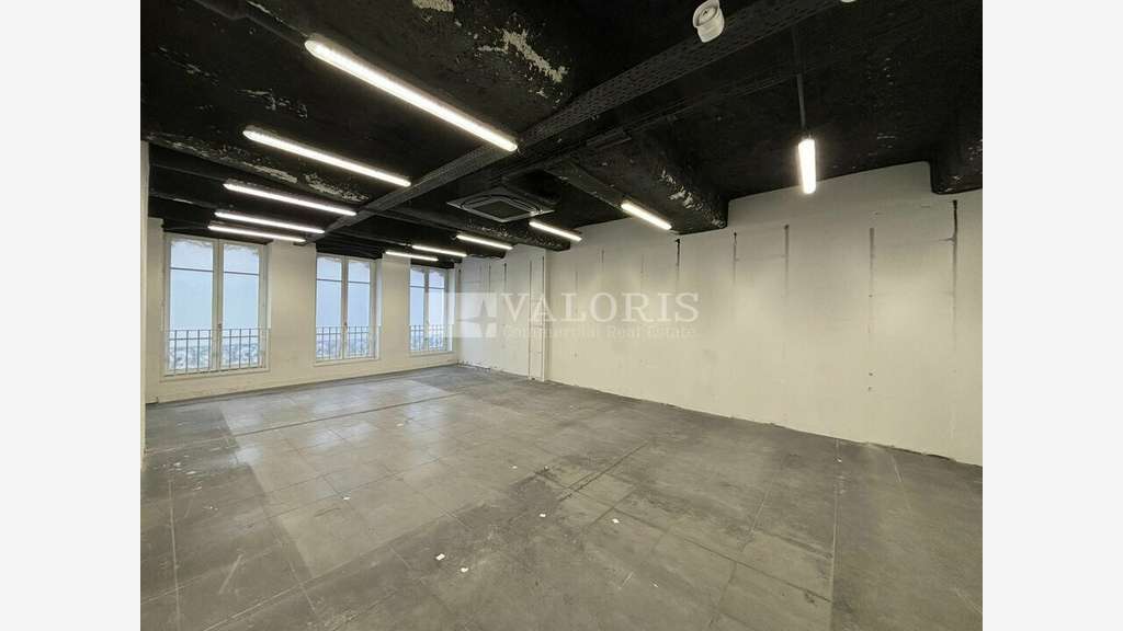 A louer local commercial 516m² empl N°1 Lyon 2e