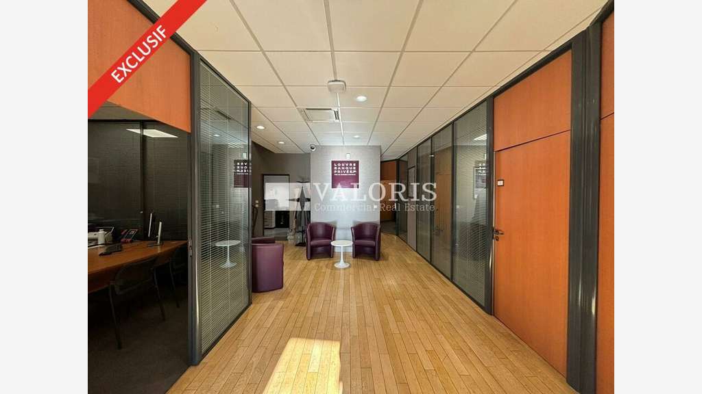 Location beau local 250m² Lyon 2e Place Bellecour