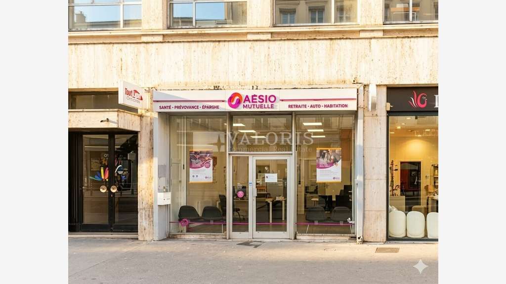 Location local commercial 55m² Carré d'Or Lyon 2e