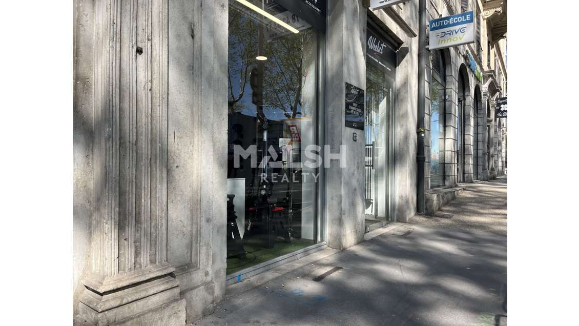 Local commercial à LYON 2ème sur les quais du Rhôn