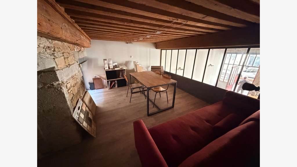 Local/bureau de 52m² à louer à Lyon 69002