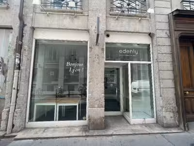 Local commercial de 21m² à louer à Lyon 69002