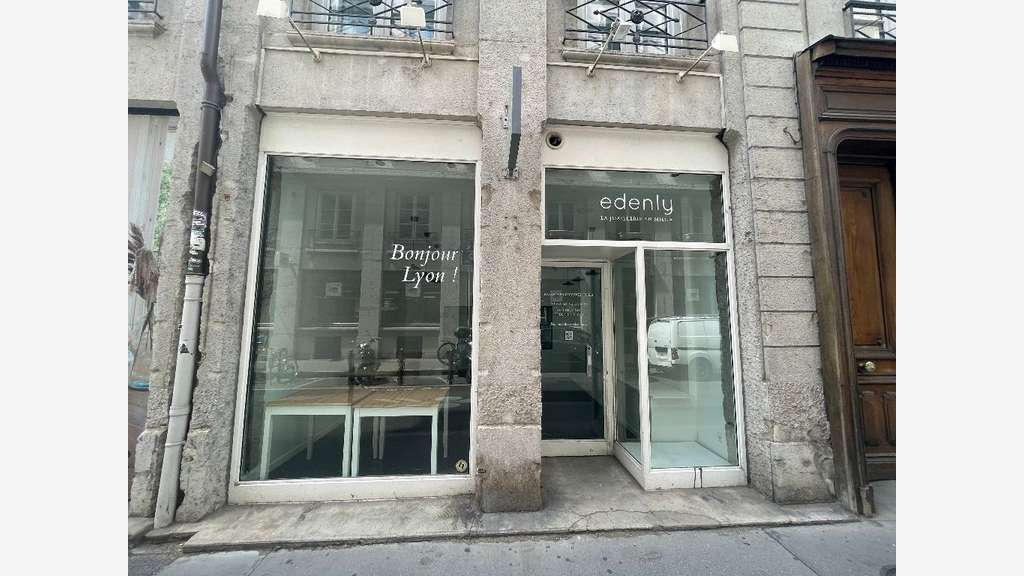 Local commercial de 21m² à louer à Lyon 69002