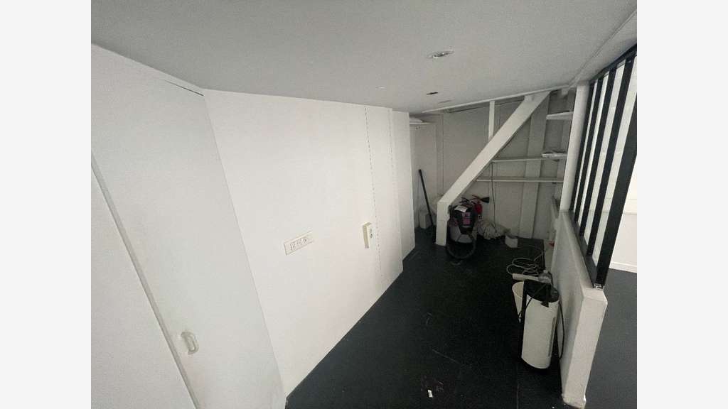 Local commercial de 21m² à louer à Lyon 69002