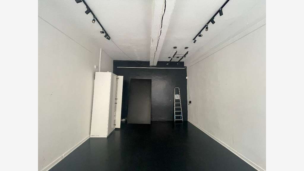 Local commercial de 27m² à louer à Lyon 69002