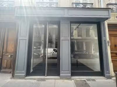 Local commercial de 27m² à louer à Lyon 69002