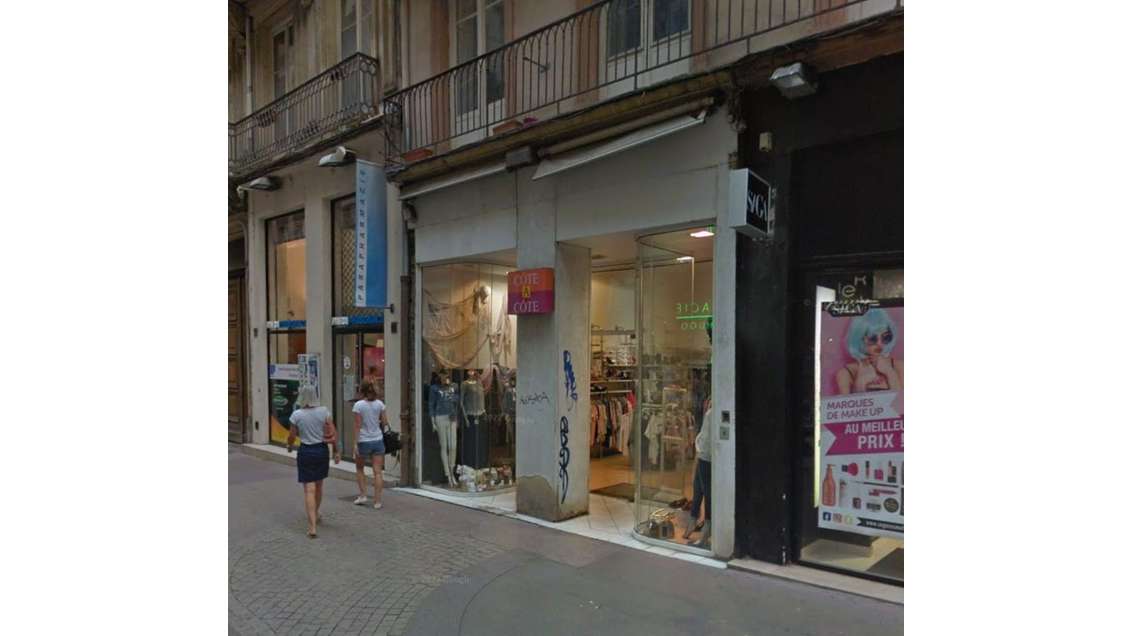 Loue local commercial à Lyon 69002 rue Victor Hugo