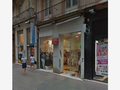 Loue local commercial à Lyon 69002 rue Victor Hugo
