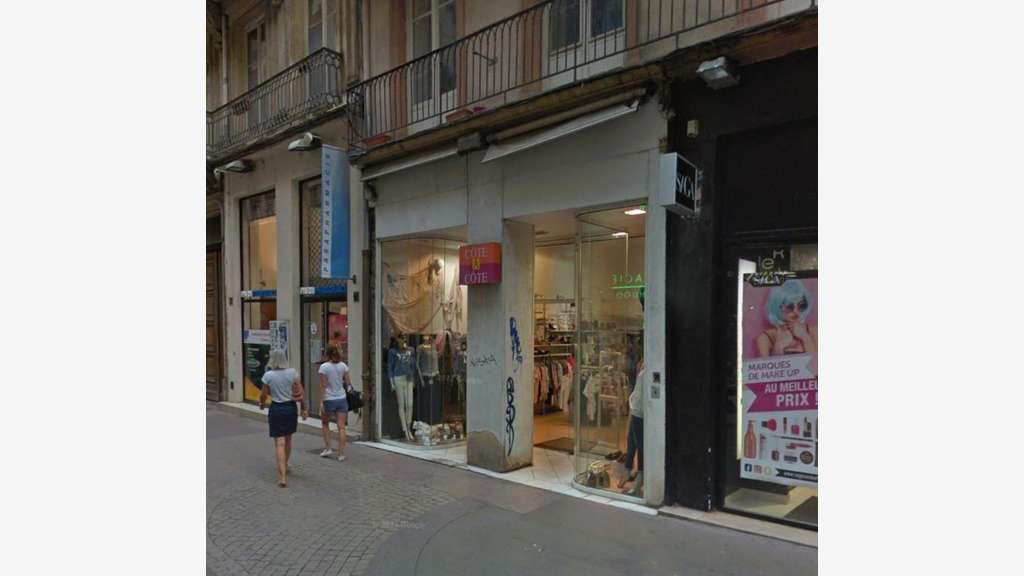 Loue local commercial à Lyon 69002 rue Victor Hugo