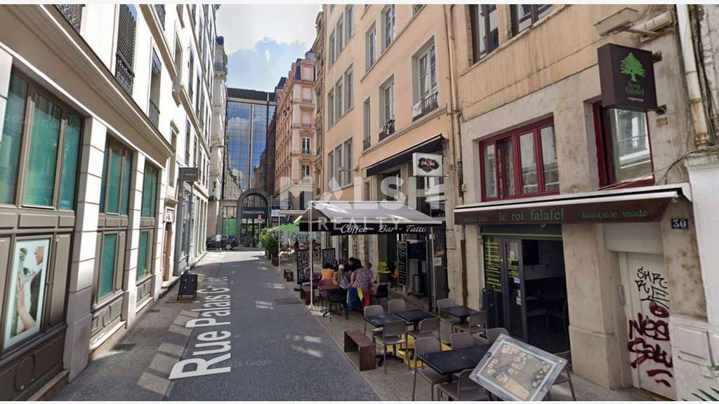 Local commercial 1er étage - 87 m² - LYON 2