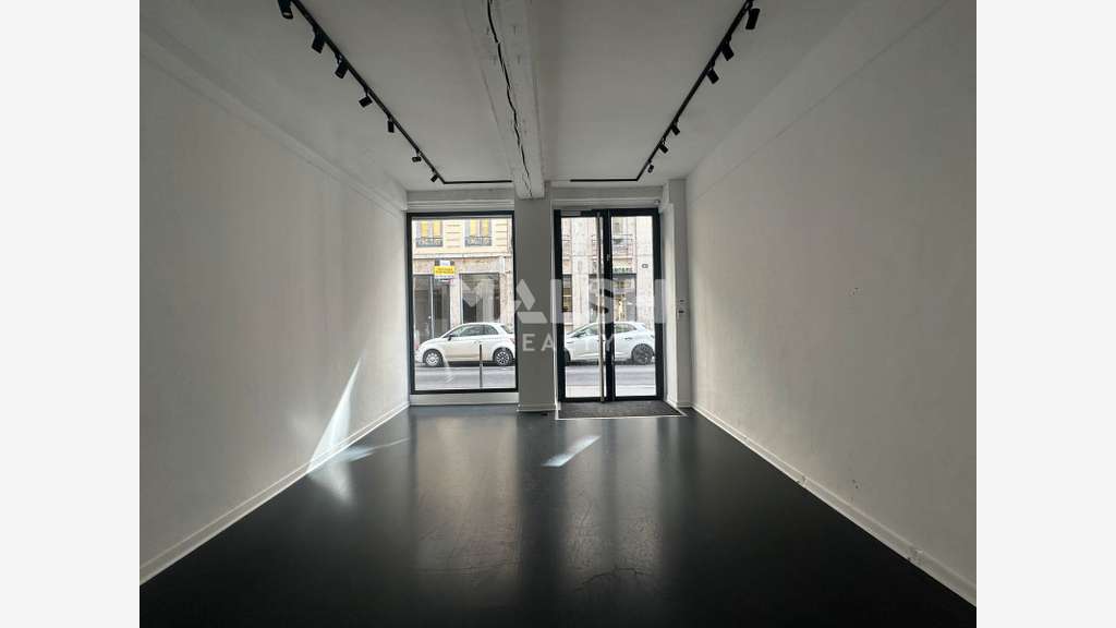 Local à louer 27m² à Lyon 2e rue Auguste Comte