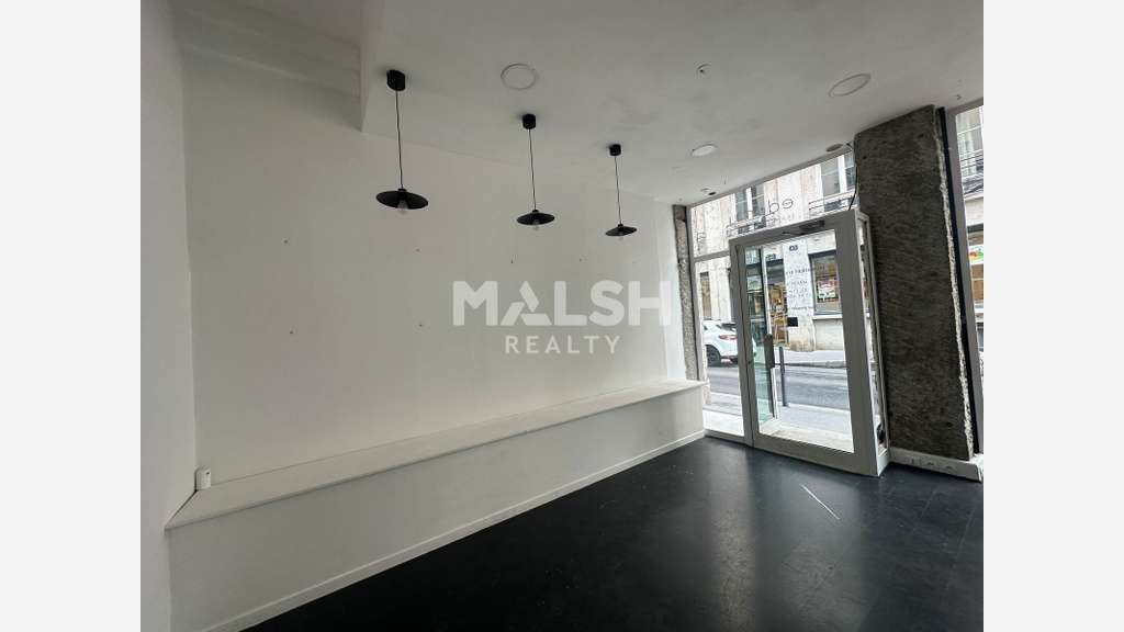 Local à louer 21m² à Lyon 2e rue Auguste Comte