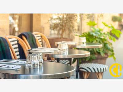 Location local d'angle 95m² Quai Perrache Lyon 2e