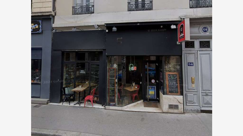 A LOUER - LOCAL COMMERCIAL - 64 RUE DE LA CHARITE
