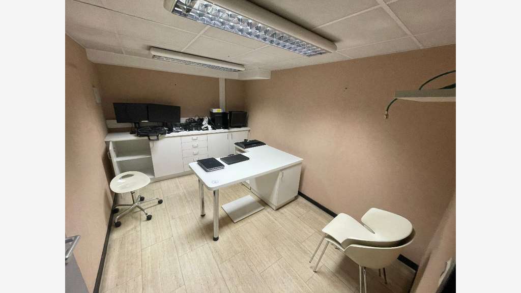 A louer local commercial 152m² Cours Lafayette