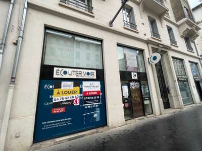 A louer local commercial 152m² Cours Lafayette