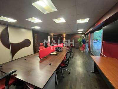 A louer local commercial 177m² à Lyon 3e Part-Dieu