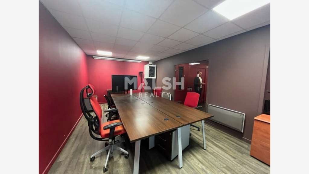 A louer local commercial 177m² à Lyon 3e Part-Dieu