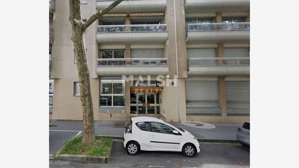A louer local commercial 177m² à Lyon 3e Part-Dieu