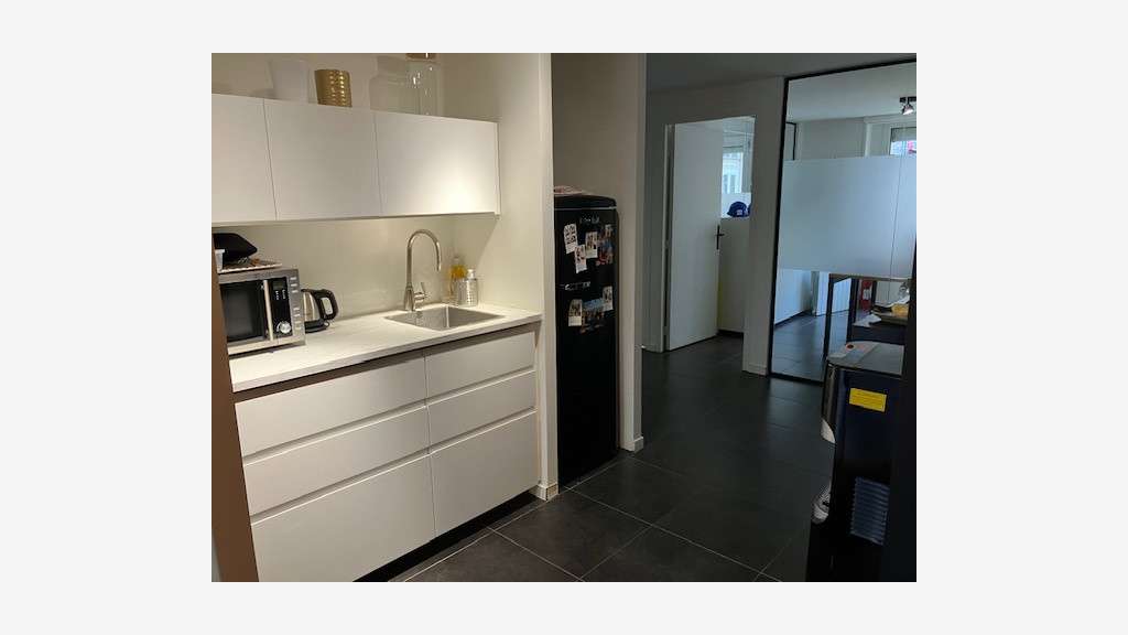 Loue local commercial 215m² à Lyon 69003 Saxe