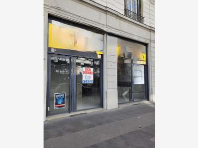 A louer très beau local 80m² à Lyon 3e Saxe