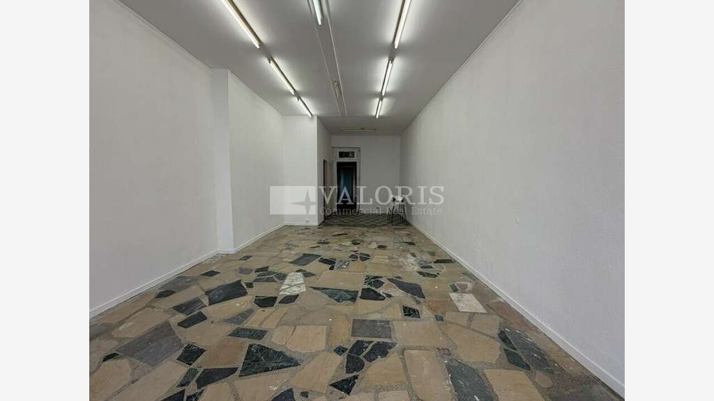 Local commercial de 64m² à louer à Lyon 69003