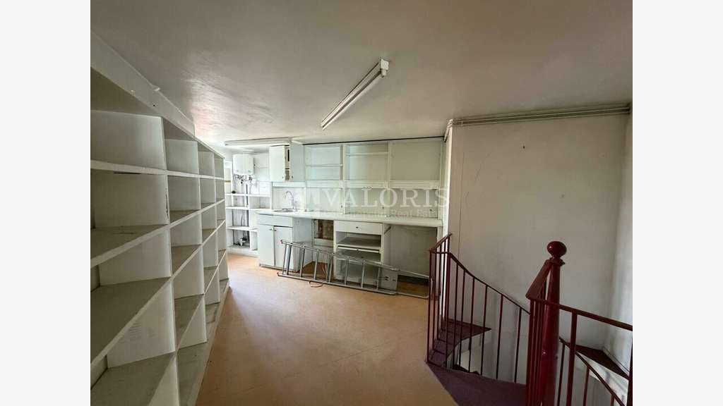A louer local commercial 76m² Lyon 3e Part Dieu