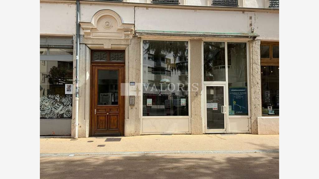 A louer local commercial 76m² Lyon 3e Part Dieu