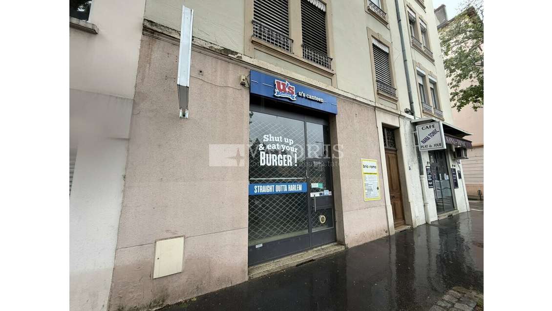 LYON - LOCAL COMMERCIAL à louer