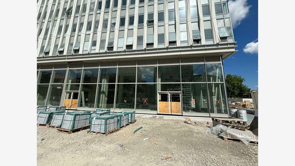 A louer local commercial 1563m² Part-Dieu Lyon