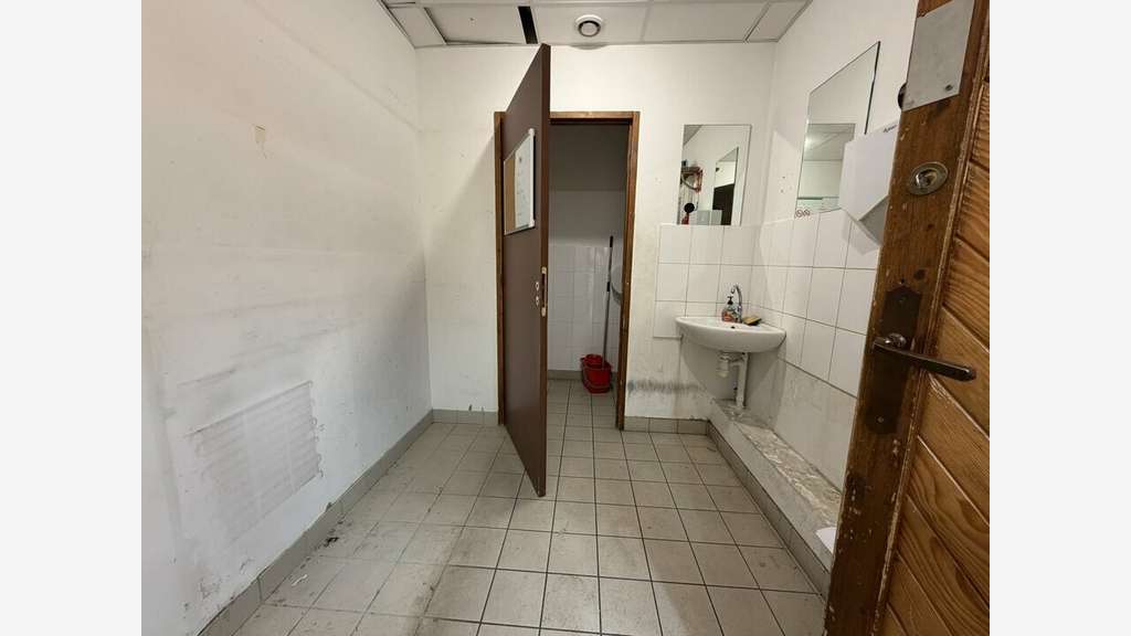 Local commercial 174m² à louer à Lyon 3e