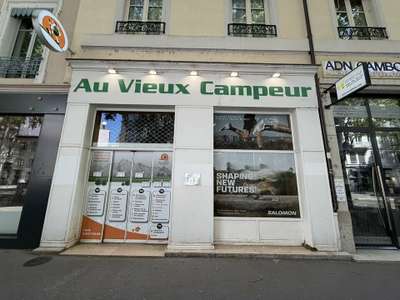 LYON - LOCAL COMMERCIAL à louer