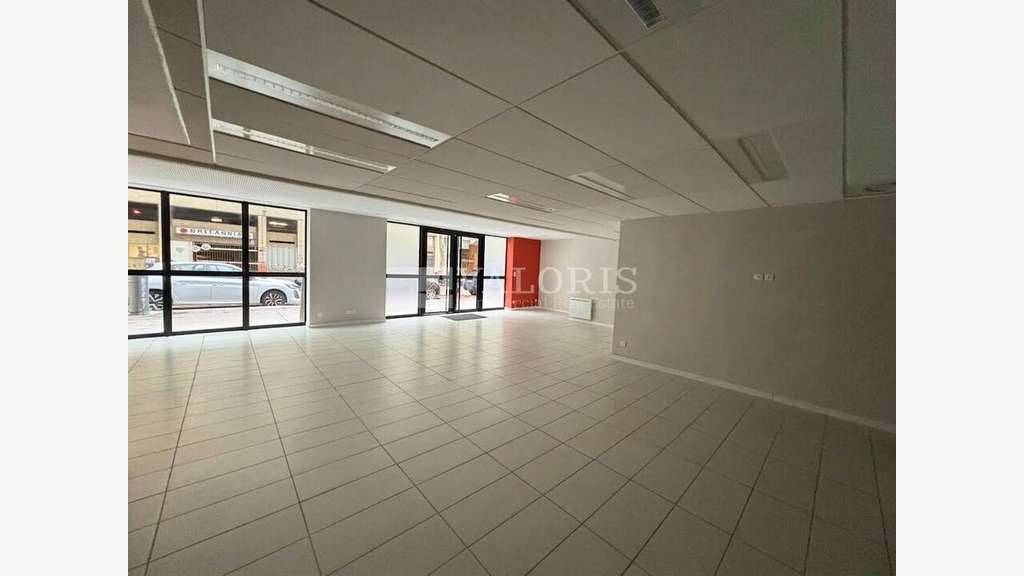 A louer local commercial 188m² au cœur de Lyon 03