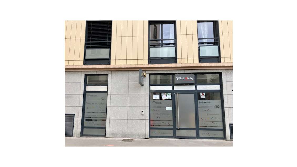A louer local commercial 100m² Lyon 4e Rue Richan 