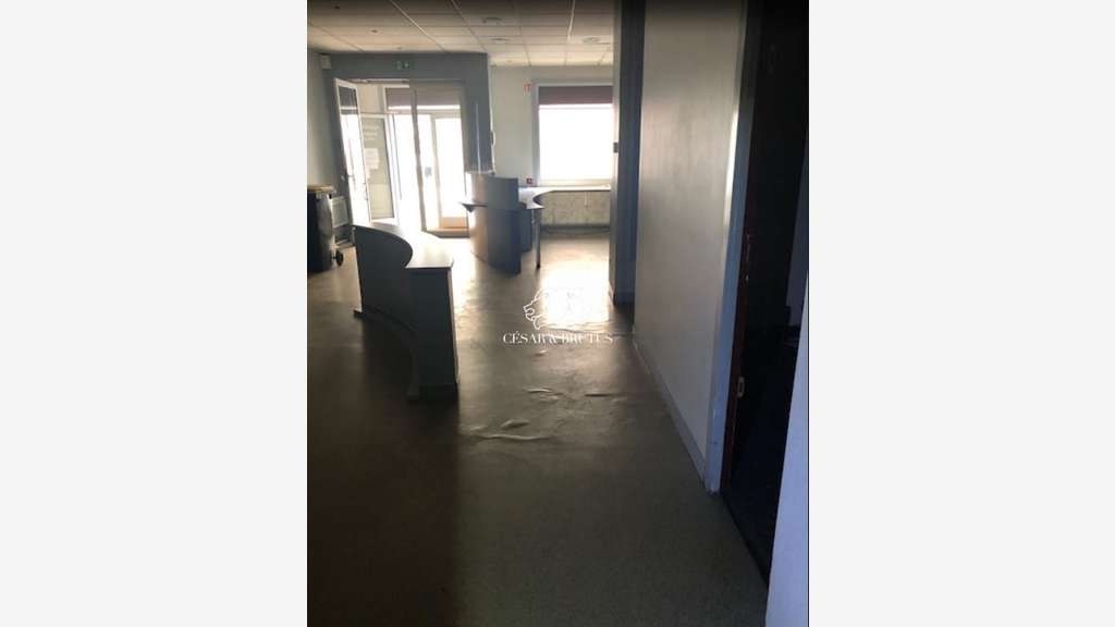 Location local 148m² à Lyon 4e Croix-Rousse