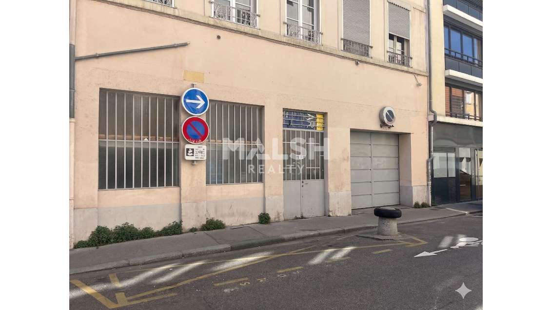 LOCAL À LOUER - 80 m² - LYON 4